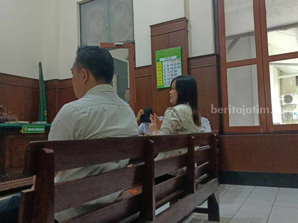 Kuatkan Bukti, Pemohon Praperadilan Gugatan Cerai Ajukan 2 Saksi Foto Berita Jatim
