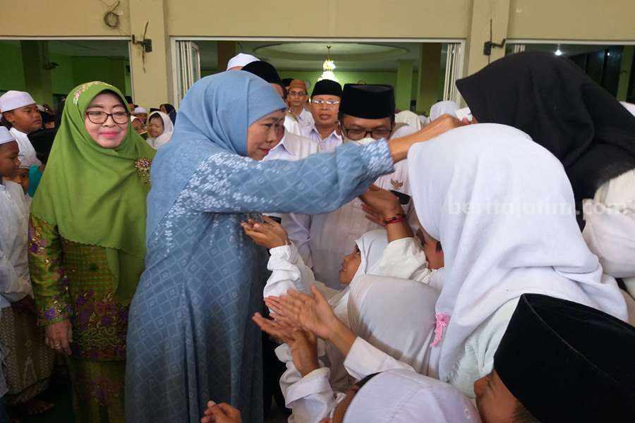 Santunan 1000 Anak Yatim dan Disabilitas di Pasuruan: Bukti Kepedulian Pemerintah dan Baznas Foto Berita Jatim