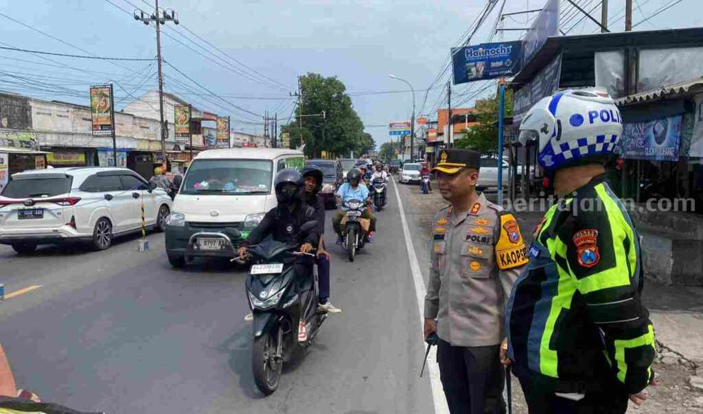 Antisipasi Kamseltibcarlantas, Kapolres Mojokerto Cek Jalur Foto Berita Jatim