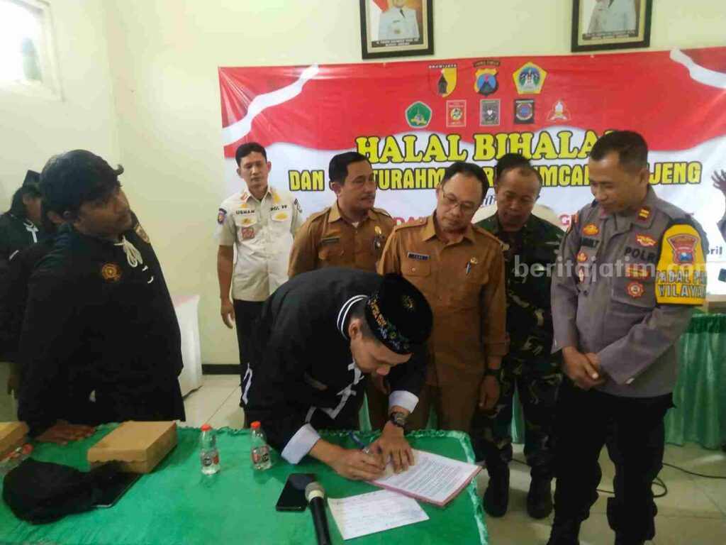 Perguruan Silat di Benjeng Gresik Gelar Deklarasi Damai Foto Berita Jatim