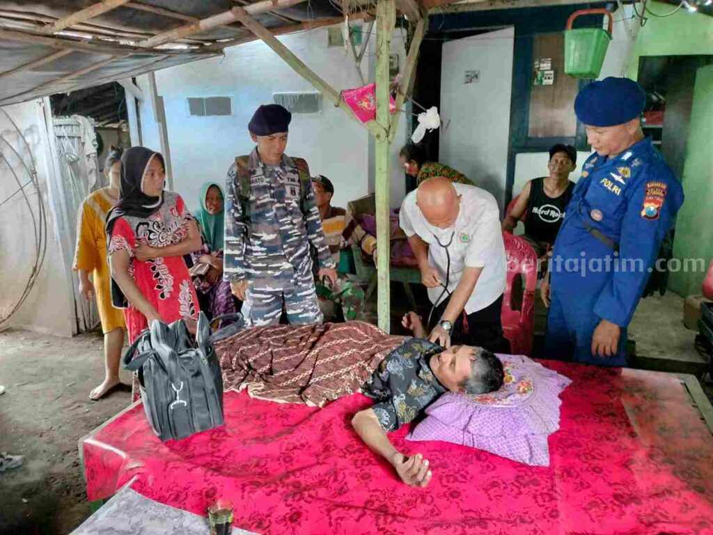 Nelayan Situbondo Terdampar di Perairan Kepulauan Madura Foto Berita Jatim