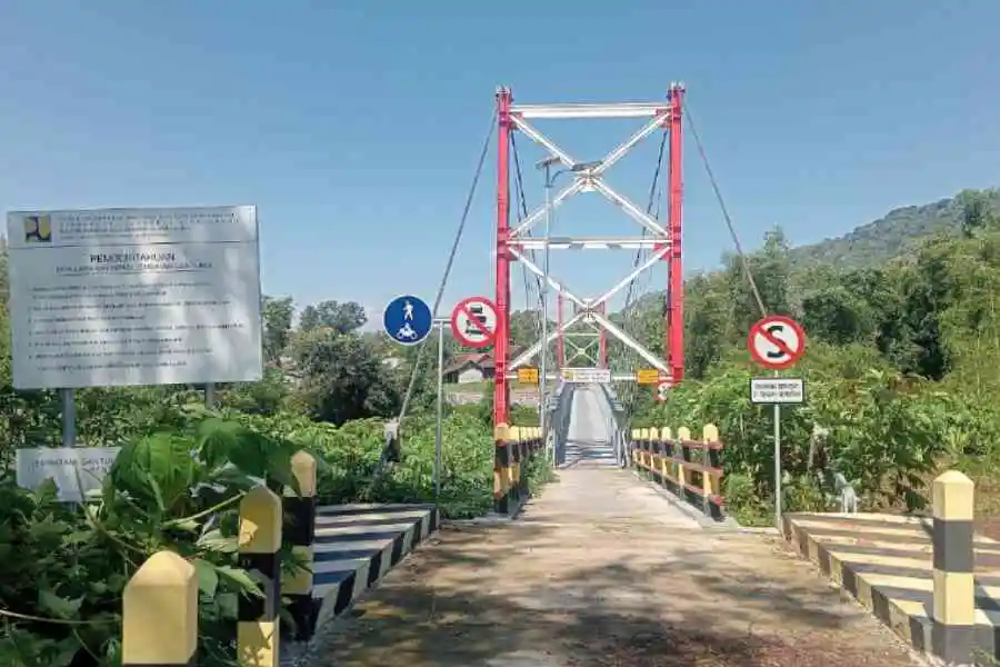 Baut Dicuri, Jembatan Pragak Magetan Terancam Runtuh Foto Berita Jatim