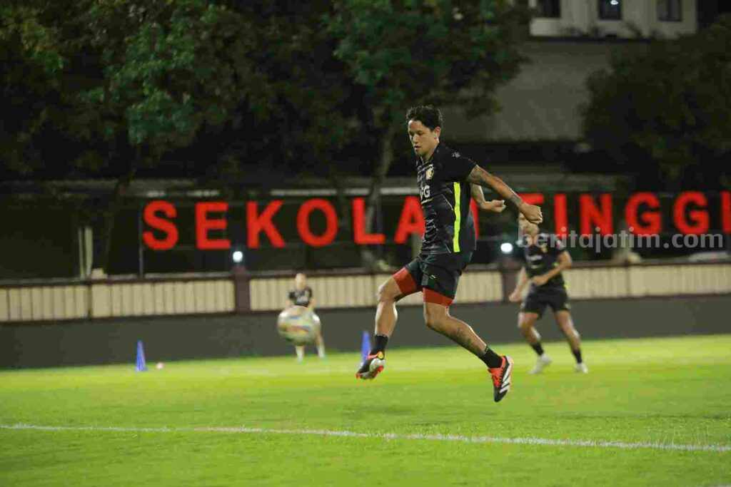 Target Curi Poin dari Bhayangkara FC, Pelatih Persik Kediri Beberkan Kondisi Tim Foto Berita Jatim
