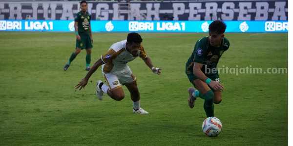 Persebaya Belum Pernah Menang Lawan Persib, Paul Munster Bukan Pesulap Foto Berita Jatim
