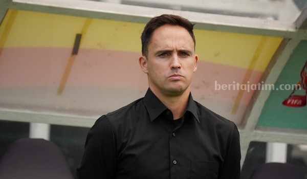 Paul Munster Siapkan Kerangka Tim Persebaya Musim Depan Foto Berita Jatim