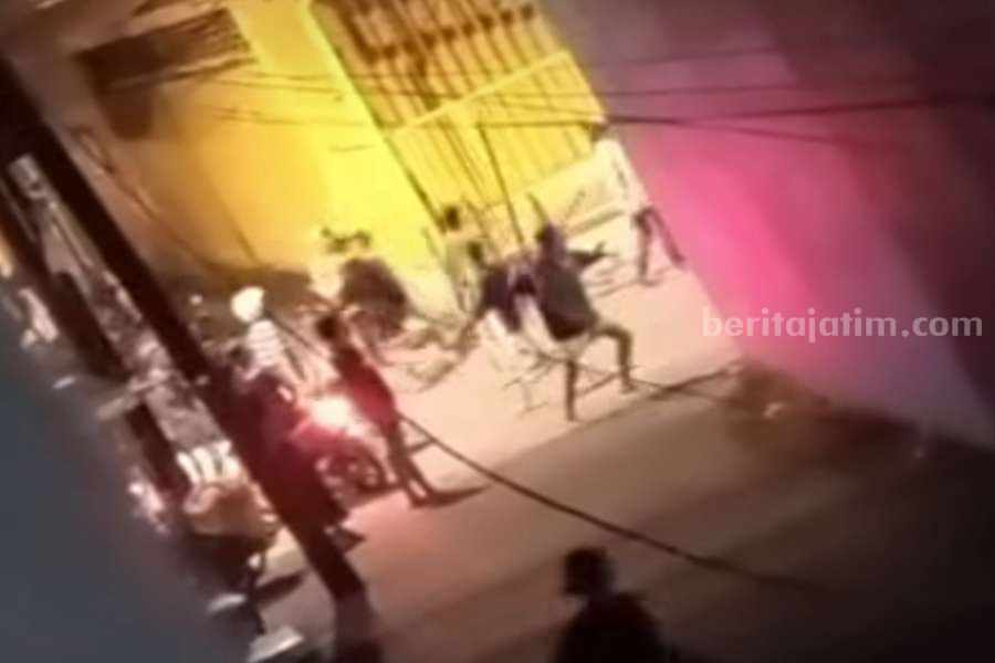 Motor dan HP Korban Tawuran Gengster di Surabaya Hilang Foto Berita Jatim