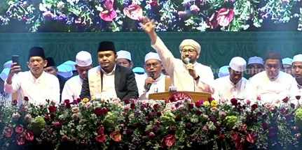 Pemkot Blitar Gelar Selawat Akbar Bersama Habib Ja’far Foto Berita Jatim