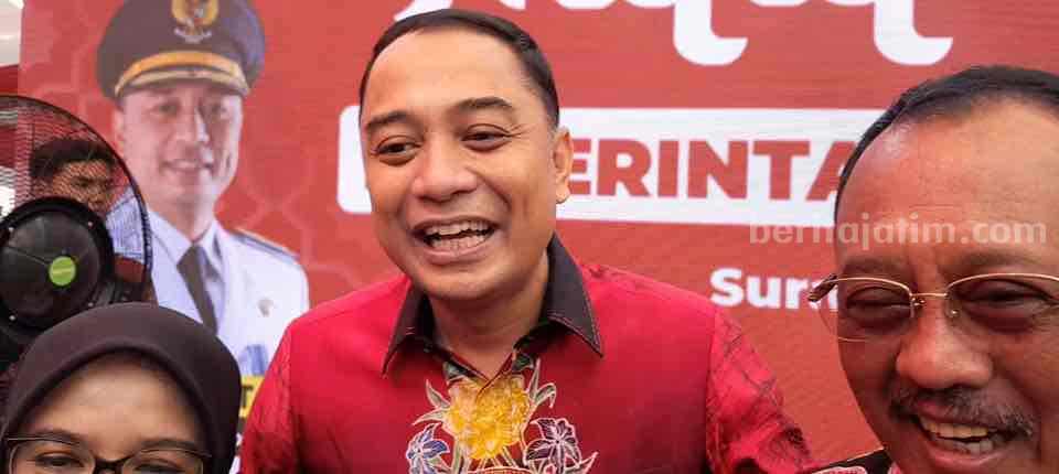 Ribuan Pegawai Pemkot Surabaya Halalbihalal Bersama Wali Kota dan Wawali di Taman Surya Foto Berita Jatim