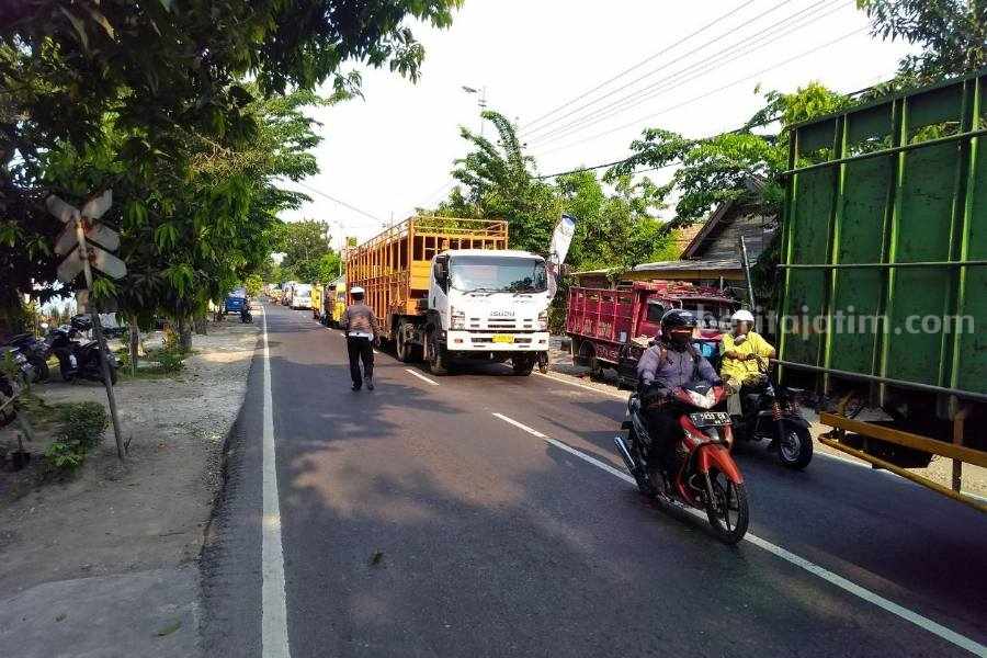 Hindari Kemacetan Beberapa Titik di Jalur Ngawi-Bojonegoro Hingga Babat Lamongan Foto Berita Jatim