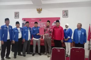 Ketua PAN Sumenep Daftar Bacawabup ke PDIP Foto Berita Jatim