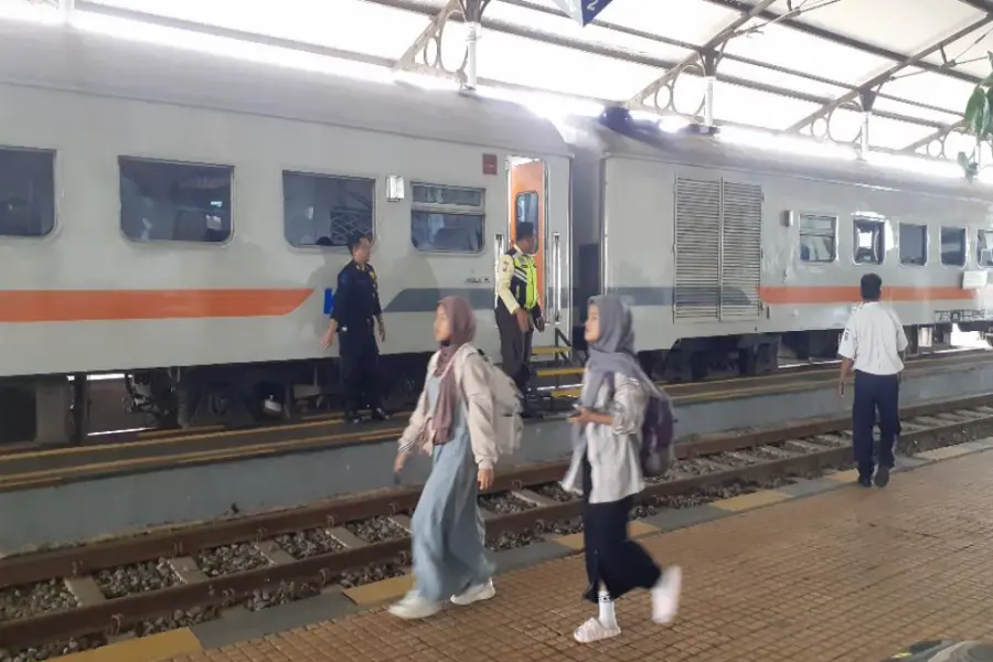 Puncak Arus Mudik Lebaran di Lumajang 6 April 2024 Foto Berita Jatim