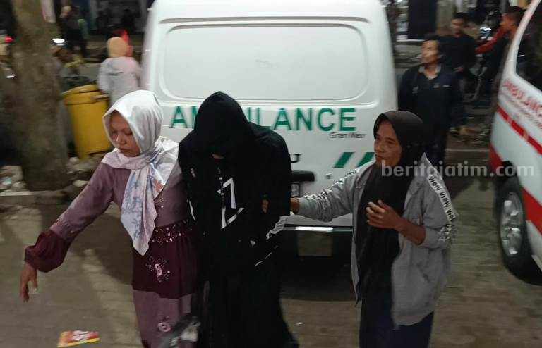 Puluhan Warga Mayang Jember Diduga Keracunan Takjil Foto Berita Jatim