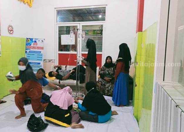 Komisi D DPRD Jember Minta Petugas Kesehatan Dikerahkan Jemput Warga yang Keracunan Massal Foto Berita Jatim