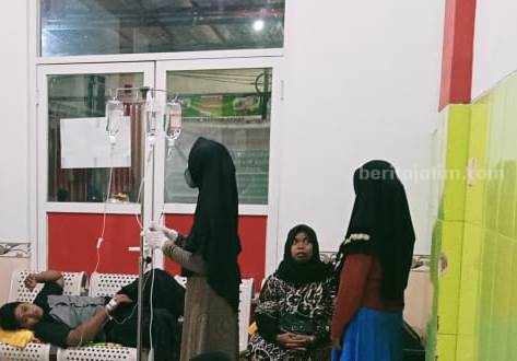 Pembagian Takjil Jadi Tradisi Warga Mayang Jember, Baru Tahun Ini Ada Keracunan Foto Berita Jatim
