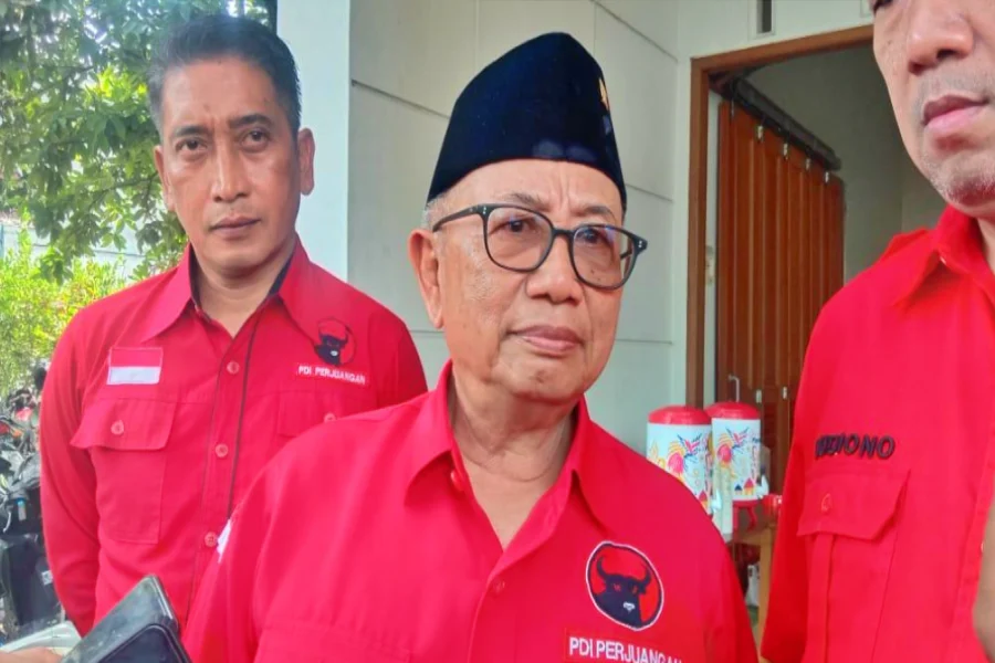 5 Hari Dibuka, 4 Orang Daftar Calon Bupati Blitar dari PDIP Siapa Saja? Foto Berita Jatim