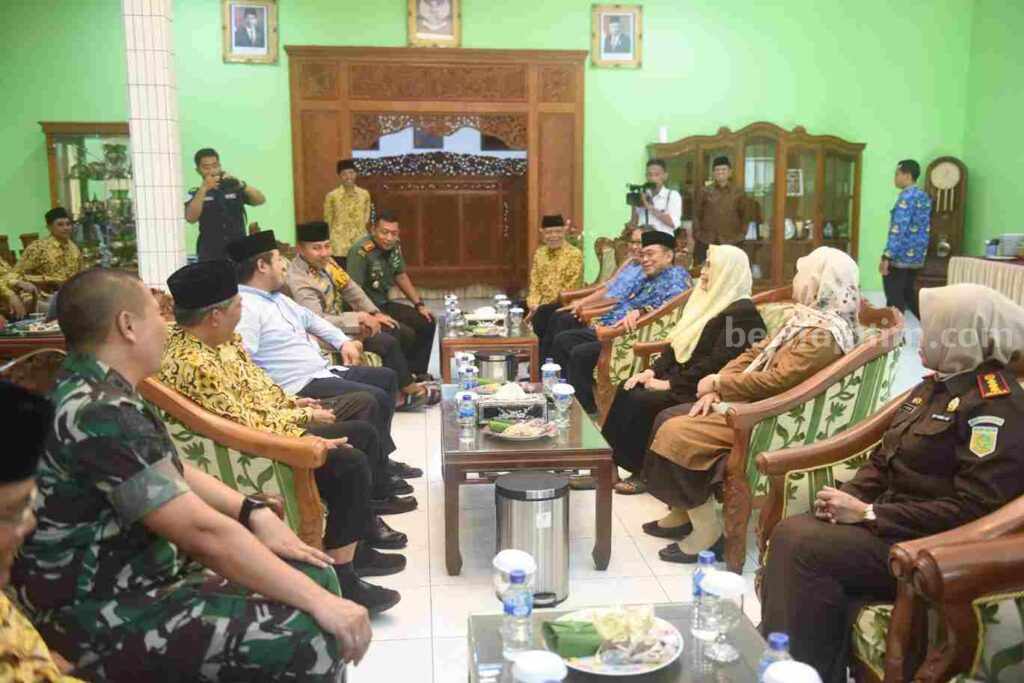 Ponpes Wali Barokah Kediri Terima Kunjungan Silaturahmi Idulfitri Forkopimda Plus Foto Berita Jatim