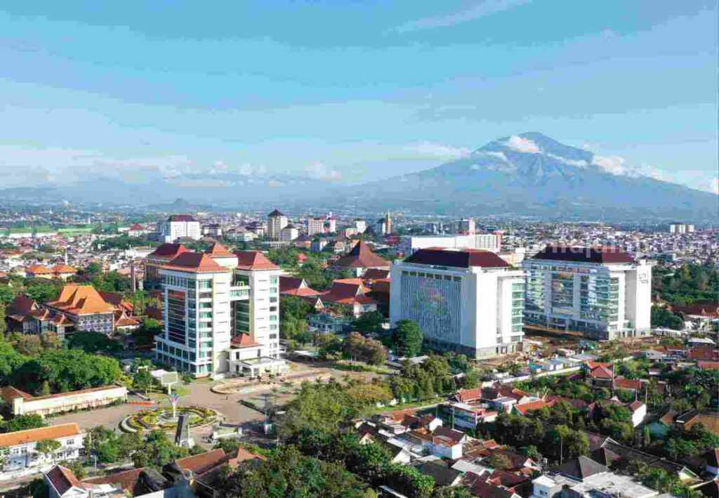 UM Siap Jadi Penyelenggara UTBK-SNBT 2024, Bakal 2 Sesi Foto Berita Jatim