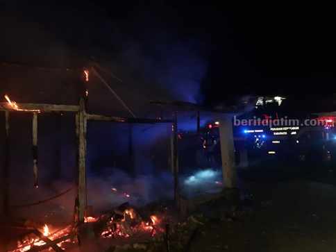 Rumah Warga Tuban Ludes Terbakar, Diduga Akibat Korsleting Listrik Foto Berita Jatim