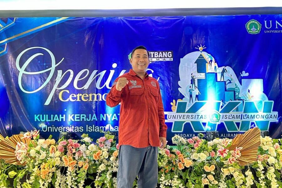 Generasi Z di Persimpangan: Mengurai Tantangan Digitalisasi, Dinamika Sosial dan Dampaknya pada Ekonomi UMKM Foto Berita Jatim