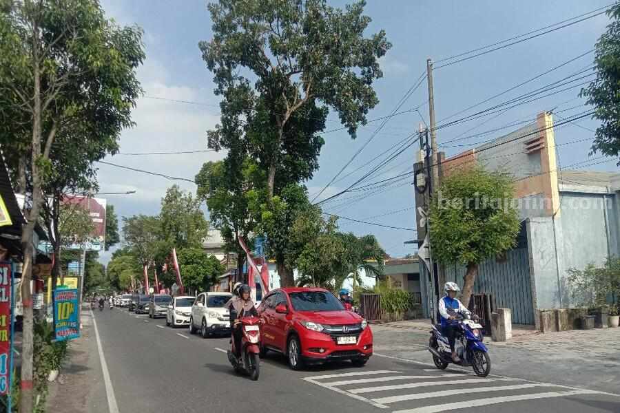 Arus Balik Lebaran, Rekayasa Lalin Dilakukan di 3 Persimpangan Blitar Foto Berita Jatim