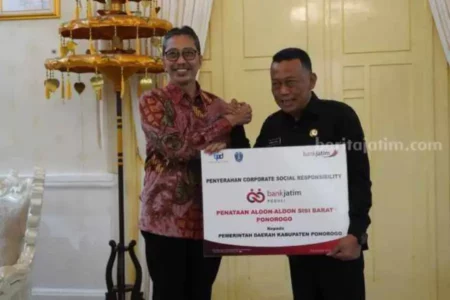 BankJatim Sinergi dengan Pemkab Ponorogo Percantik Alun-Alun