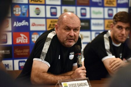 Pemain Persib Diminta Tampil Enjoy Lawan Madura United