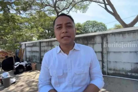 Perang Melawan Judi Online, Eri Cahyadi: Jangan Nodai Fasilitas Negara! foto beritajatim