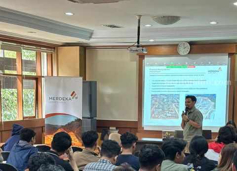 Merdeka Copper Gold dan Universitas Indonesia Berkontribusi dalam Peningkatan Mutu Pendidikan Foto Berita Jatim