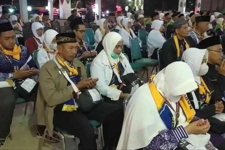 CJH Magetan Berangkat ke Tanah Suci, Ini Pesan Pj Bupati Foto Berita Jatim