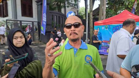 Pembayaran Parkir Non Tunai di Kota Malang Diperluas, Jukir Bakal Digaji Pemkot