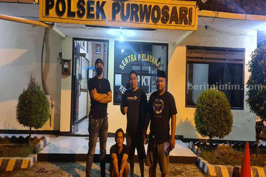 Seorang pria pencuri motor di Kecamatan Purwosari, Kabupaten Pasuruan diamankan Polsek Purwosari.