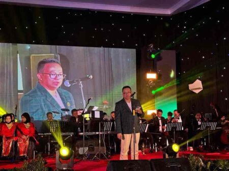 Umaha menggelar Gala Night bertajuk "Asa dalam Dasa Warsa" di Gedung Graha Anugrah Gusti 2 Umaha