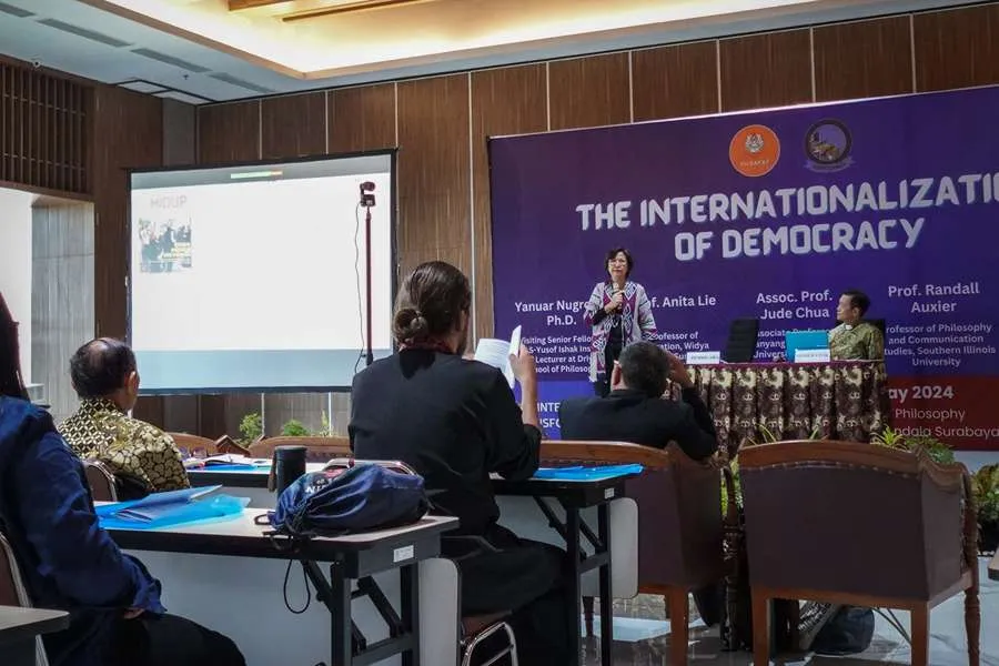 Simposium UKWMS: Indonesia Butuh ‘Game Changer’ di Kabinet Foto Berita Jatim