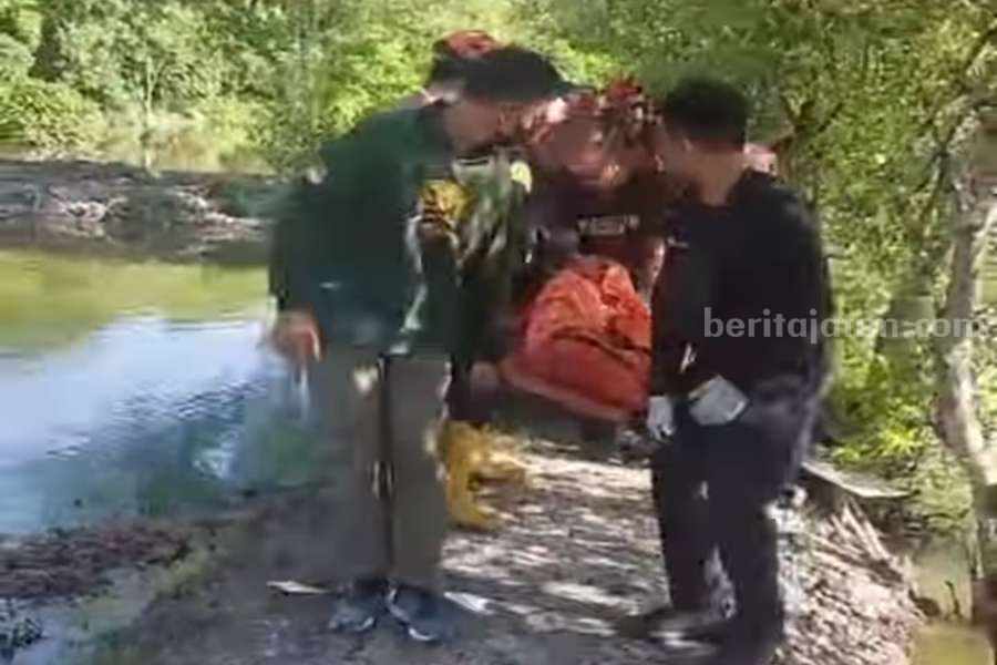 Bocah 15 Tahun Ditemukan Tewas di Tambak Gunung Anyar Foto Berita Jatim