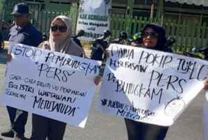 Tolak RUU Penyiaran, Jurnalis Pamekasan: Alarm Bahaya bagi Pers Indonesia Foto Berita Jatim