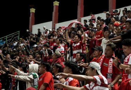 Cara Manajemen Madura United Bendung Bobotoh di Madura