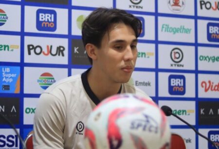 Lawan Persib Bandung, Gelandang Madura United: Nothing Impossible Jacob Mahler