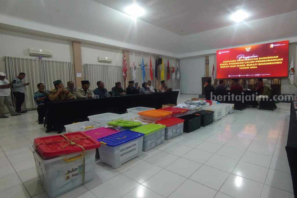 2 Cabup Independen Bojonegoro Minta Akses Silon Foto Berita Jatim