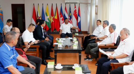 Jelang PON 2024, Kebut Pembangunan Venue di Sumatera Utara Wakil I Ketua Umum KONI Pusat Suwarno ketika menerima kinjungan Komisi E DPRD Provinsi Sumatra Utara di Jakarta pada Rabu (30/5/2024). Foto: KONI Pusat