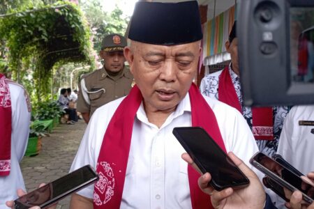 Bupati Malang Sesalkan Masih Ada Pungli di Dispendukcapil foto beritajatim