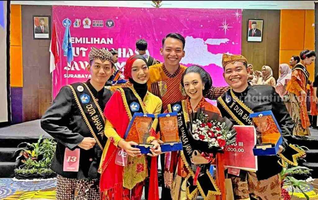 4 Mahasiswa UM Borong Juara Pada Ajang Duta Bahasa Jawa Timur 2024 Foto Berita Jatim