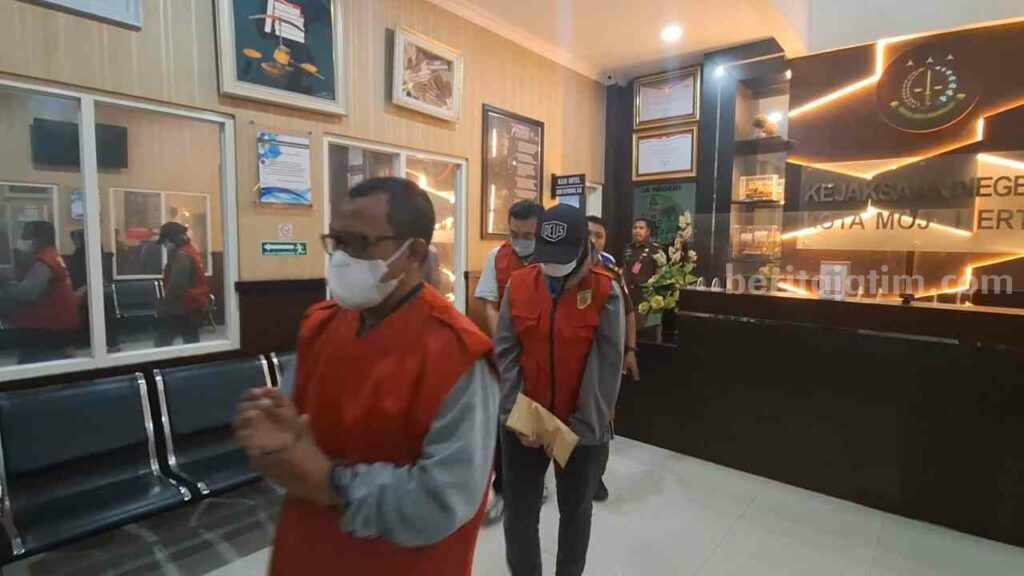Kejari Kota Mojokerto Kembali Tetapkan 3 Tersangka Kasus Dugaan Korupsi PT BPRS Foto Berita Jatim