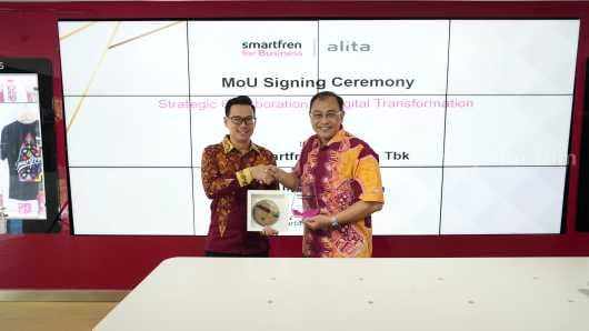 Smartfren for Business, penyedia solusi bisnis terdepan, dan PT Alita Praya Mitra, perusahaan teknologi berkolaborasi strategis untuk memperkuat dan memperluas portofolio solusi Internet of Things (IoT) mereka.