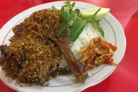 10 Kuliner Lezat dari Madura, Dijamin Bikin Ngiler foto beritajatim