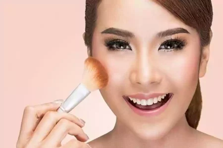 Blush On Lokal