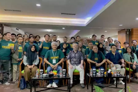 Penyandang Tuli di Surabaya Dapat Pelatihan Fotografi dari Disabilitas Berkarya dan Konsulat Jenderal Australia Pelatihan Fotografi untuk Penyandang Tuli di Surabaya