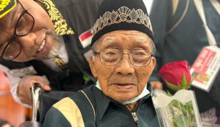Kisah Jemaah Haji Tertua di Indonesia Asal Ponorogo, Umurnya 110 Tahun foto beritajatim