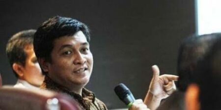 Pengamat politik Unair Surabaya, Airlangga Pribadi.