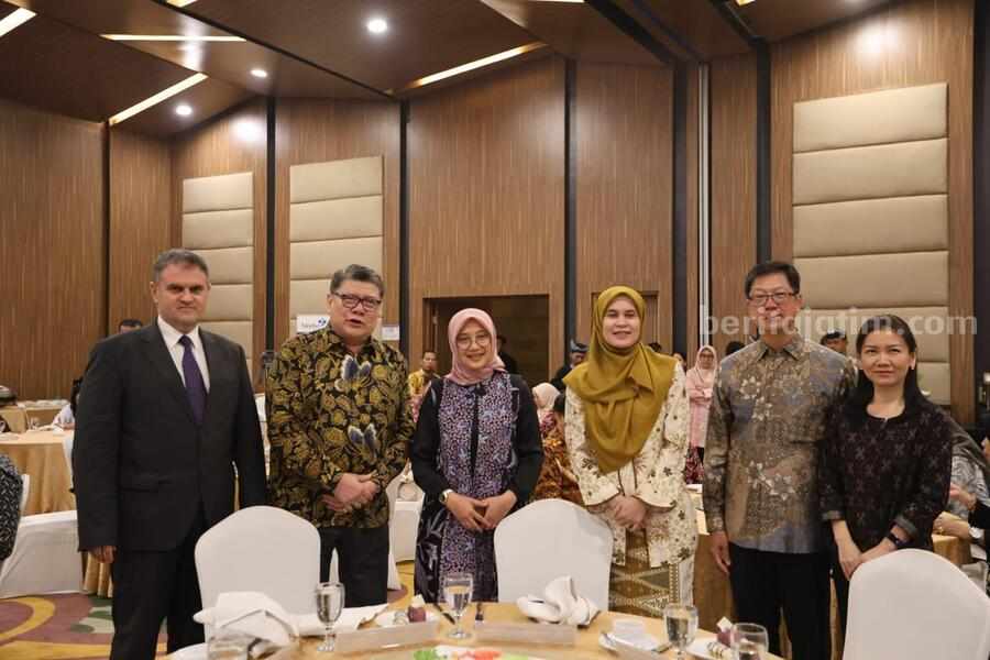 Banyuwangi Punya 188 Kampung KB, Daerah Lain Patut Meniru Foto Berita Jatim