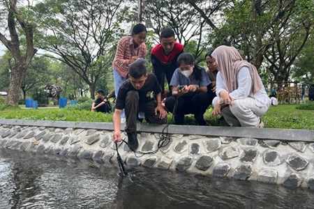 Pelajar Lintas Agama di Jombang Ikuti Pelatihan Konservasi Sungai Foto Berita Jatim